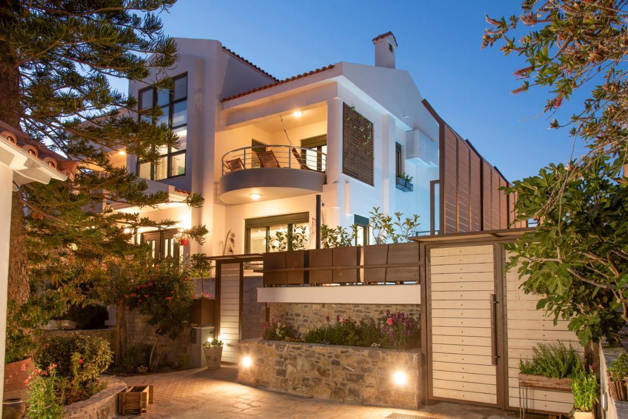 Paradisos Luxury Villas Next To Beach Koutsourás Exterior photo